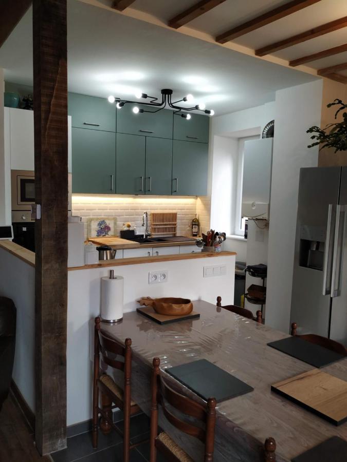 Le Jardin B&B Isigny-le-Buat Exteriér fotografie
